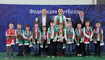 Награждение призеров зимнего Первенства по мини-футболу